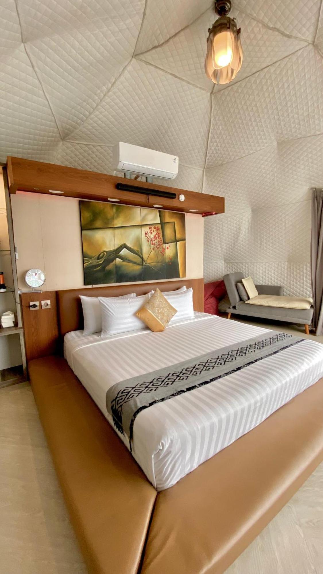 De Pointe Resort & Resto Campaka Ngoại thất bức ảnh